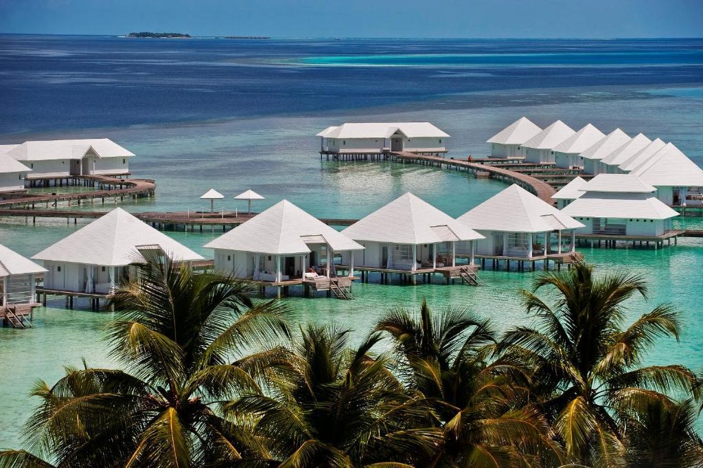 Diamonds Athuruga Beach & Water Villas Exterior photo