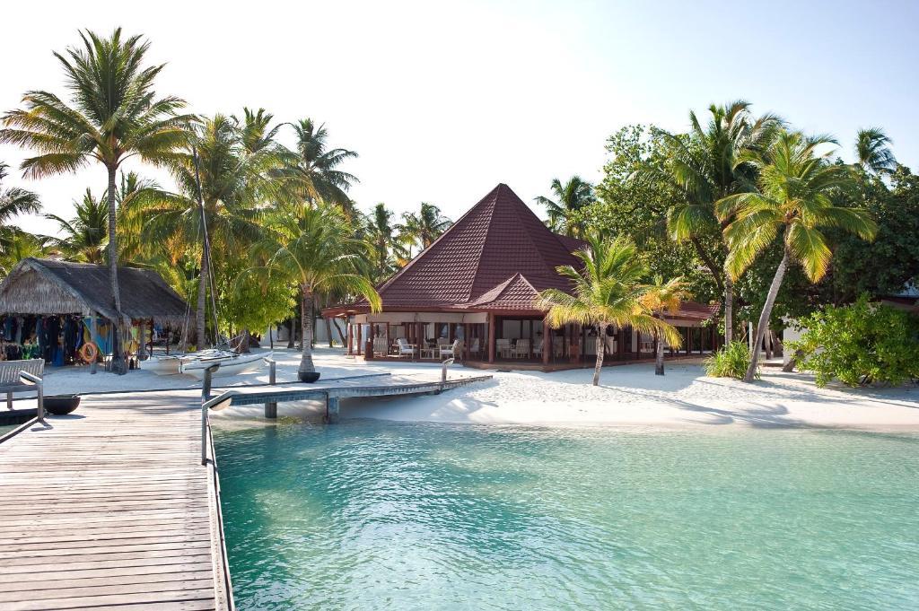 Diamonds Athuruga Beach & Water Villas Exterior photo