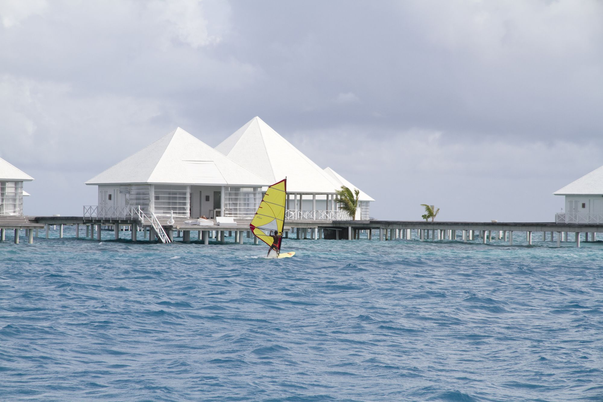 Diamonds Athuruga Beach & Water Villas Exterior photo