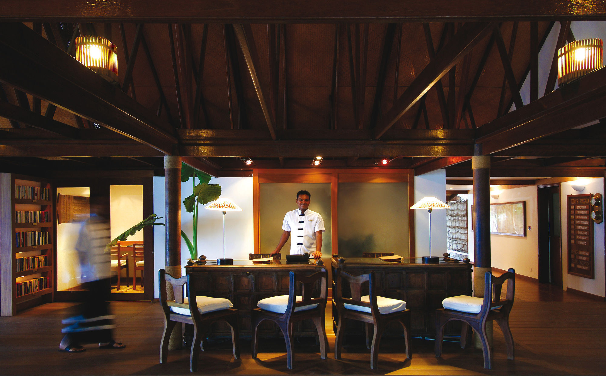 Diamonds Athuruga Beach & Water Villas Exterior photo
