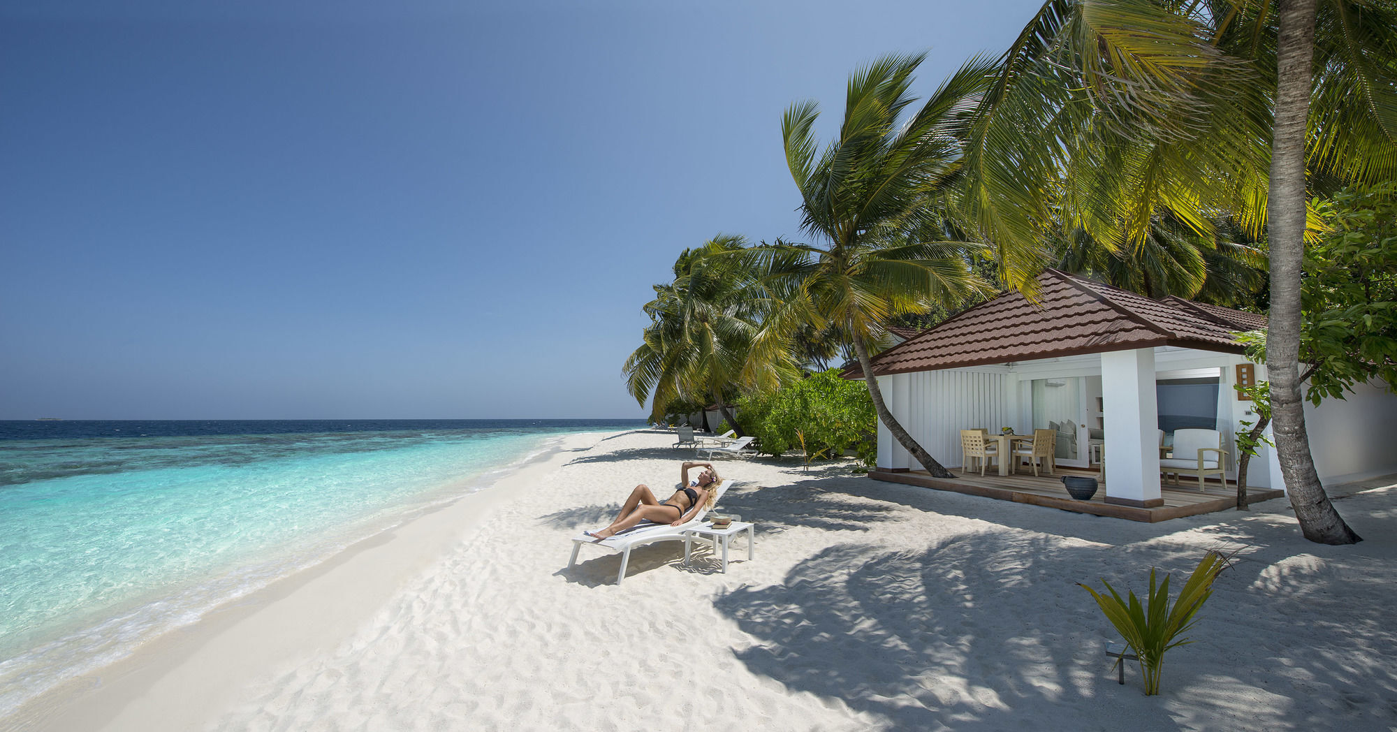 Diamonds Athuruga Beach & Water Villas Exterior photo