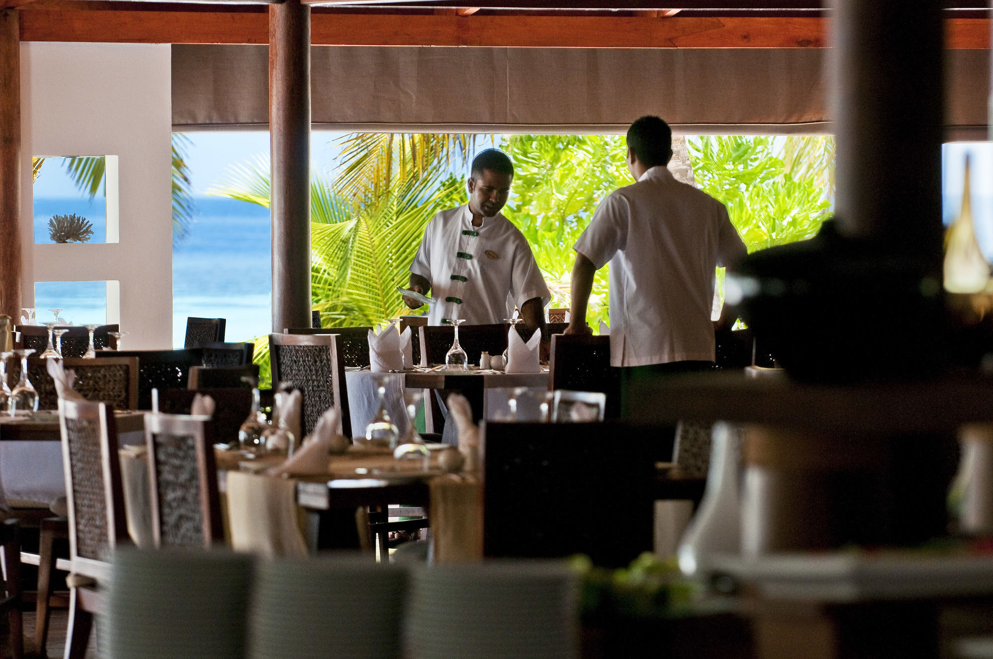 Diamonds Athuruga Beach & Water Villas Exterior photo